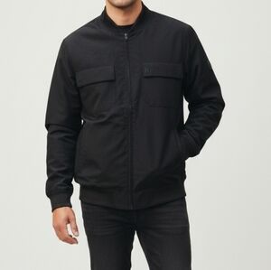 Hurley men's black windbreaker jacket with full zip closure Size L